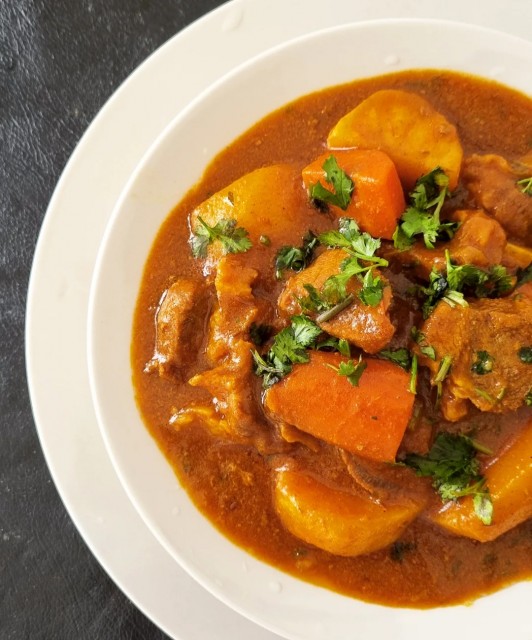 Hearty Beef Stew / Curry