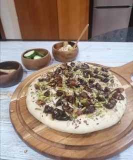 Date & Nuts Flat Bread