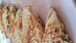 Cheesy Tuna Sandwich