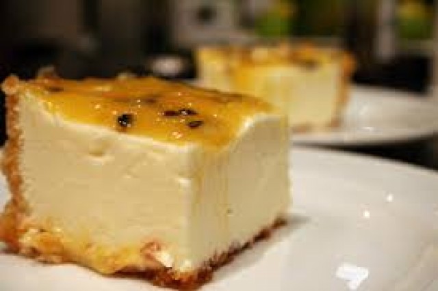 Passion Fruit Cheese Cake 