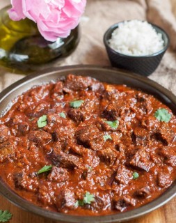 Saucy Masala Steak