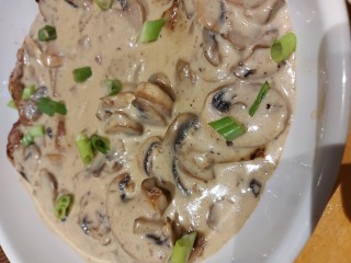 Fillet Steak With Creamy Mushroom Sauce