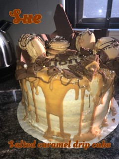 Salted Caramel Drip Cake