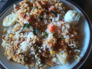 Butter Chicken And Prawn Pillau