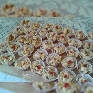 Cornflake Cups