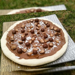 Chocolate Pizza