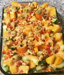 Walnut & Mango Salad