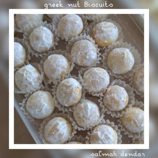 Greek Nut Biscuits