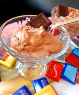 5 Minute Chocolate Mousse