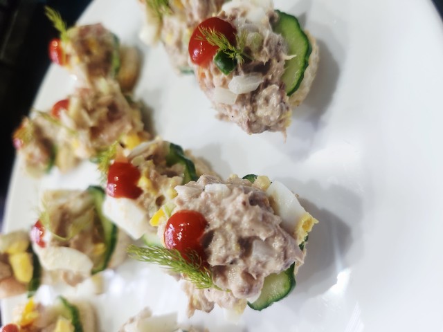 Tuna Toast Bites