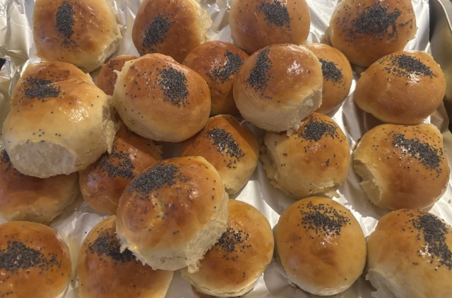 Poppyseed Softmilk Rolls