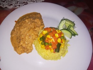 Chicken Strips With Spicy Rice