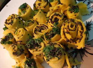 Khandvi / Patudi