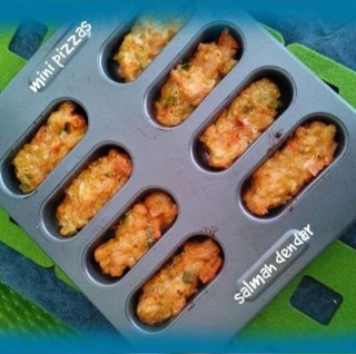 Easy Mini Pizzas