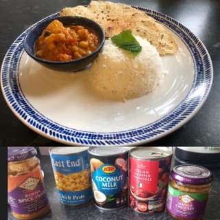 Chicken With A Corner Shop Curry Sauce