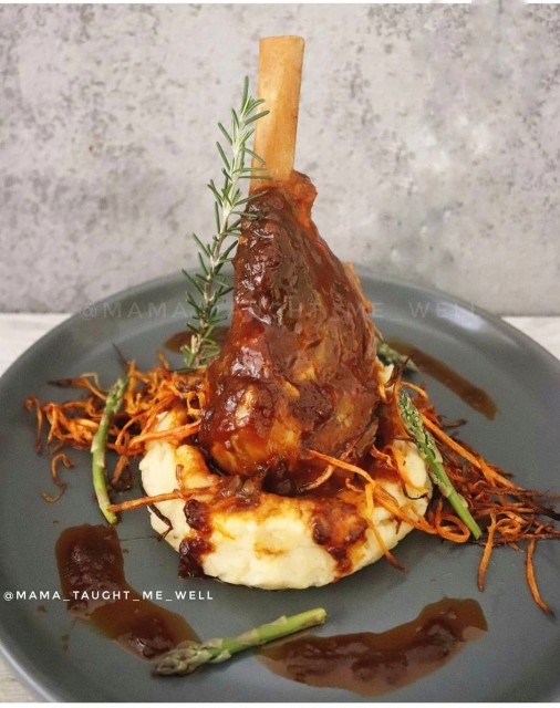 Saucy Lamb Shanks