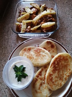 Lebanese White Cocoa Chicken
