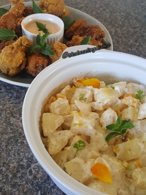 Crumbed Wings And Potatoe Salad