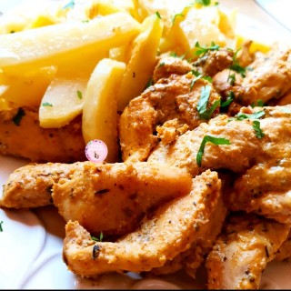 Garlic Butter Chicken Strips And Peri Peri Potato Wedges