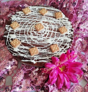 Tennis Biscuits Cake