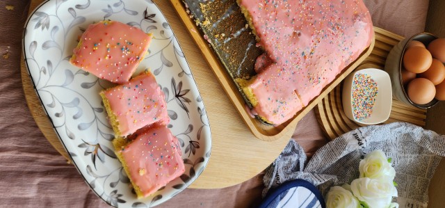 Cortadillo Pan Dulce (pink Cake)
