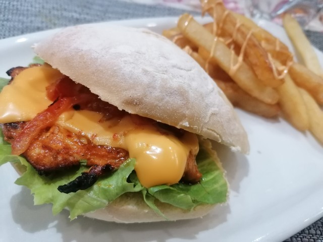 Nandos Style Burger